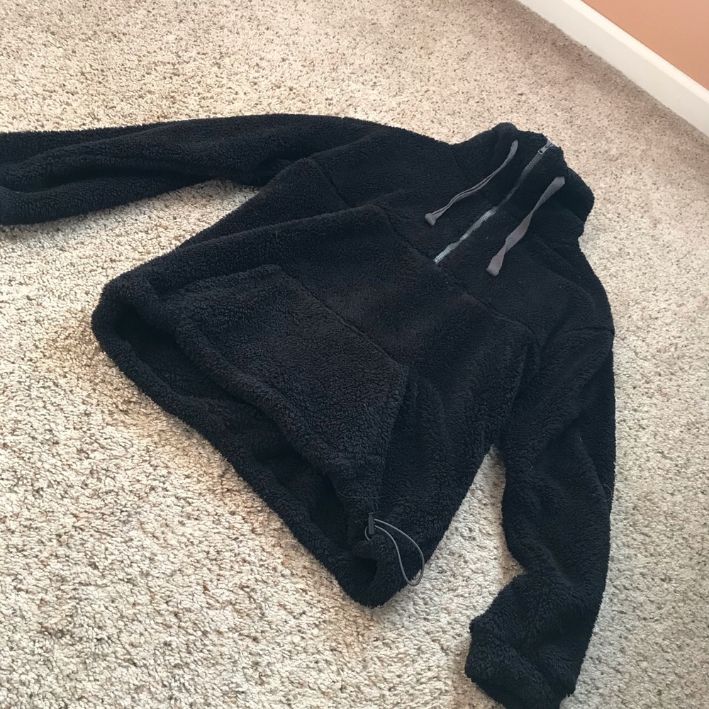 SO | Sherpa half zip pullover